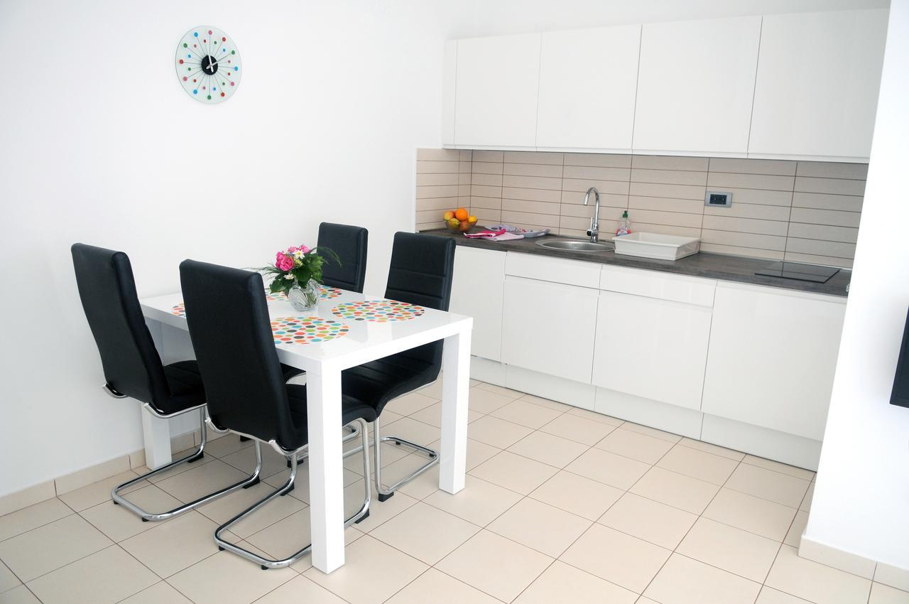 Principium Apartments เคลโนวีซา ภายนอก รูปภาพ